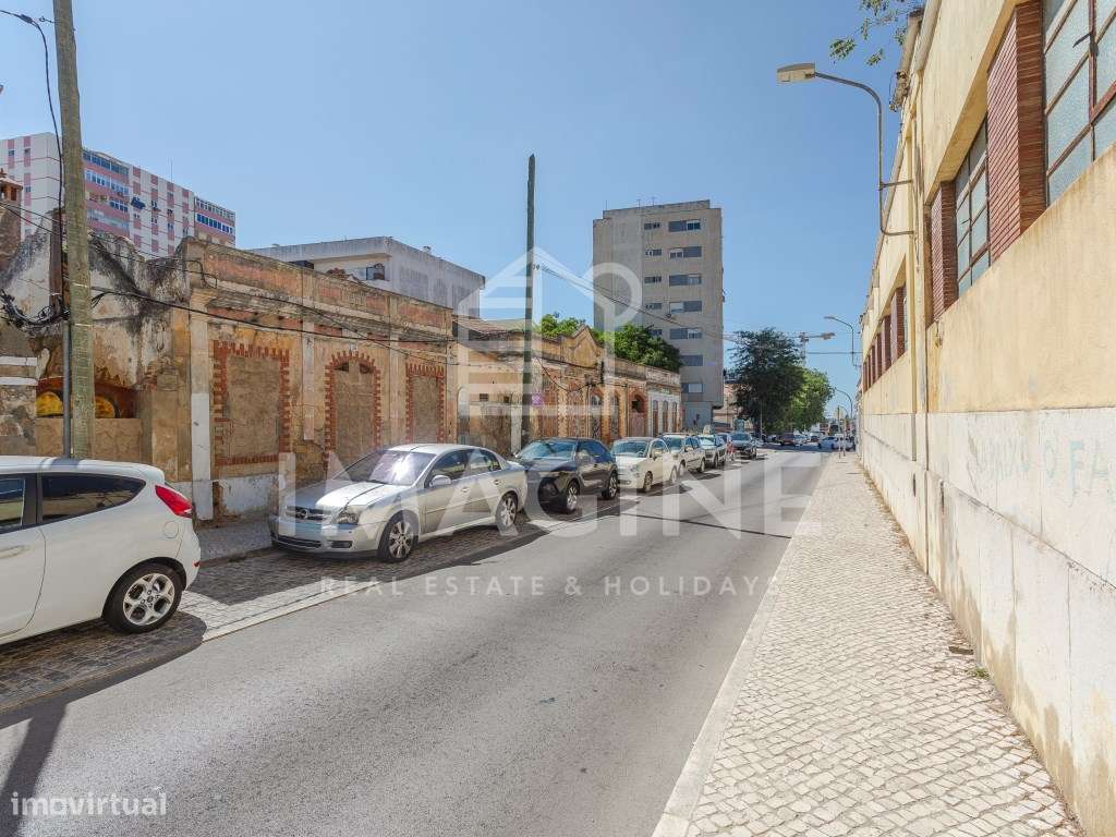 Conjunto de moradias para demolir/reconstruir com 552,40 m² - junto...-11