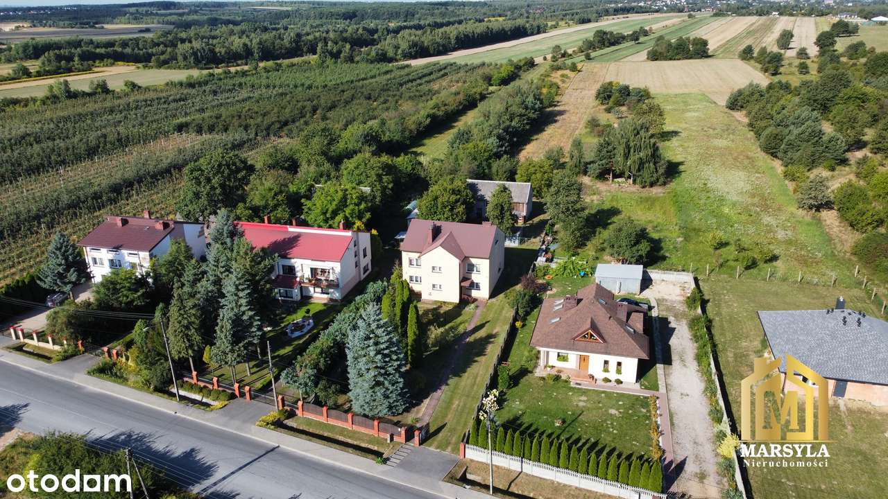 REZERWACJA! Przestronny dom z garażem w cichej okolicy Konin – pohled 3