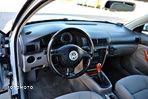 Volkswagen Passat 2.0 Highline - 16