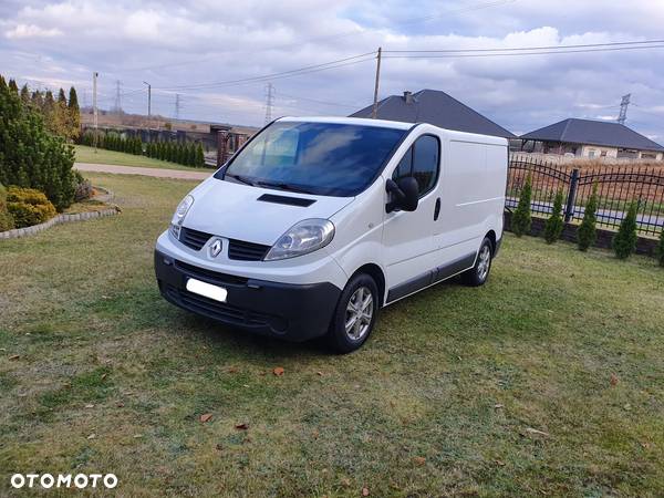 Renault Trafic - 2