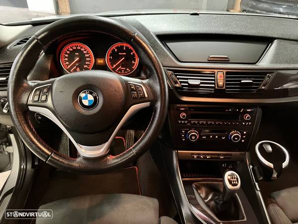 BMW X1 16 d sDrive Line Sport - 25