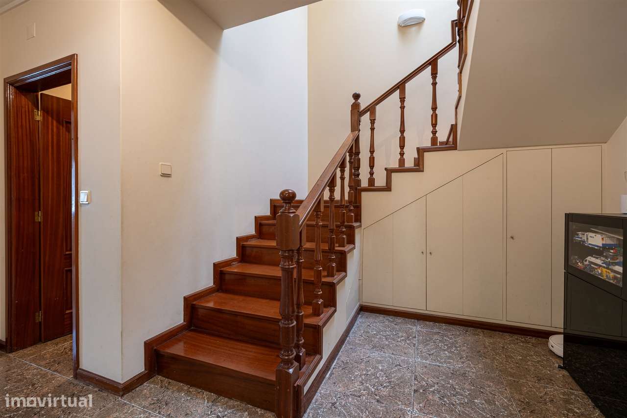 Moradia Geminada T3 Venda em Santa Maria da Feira, Travanca, Sanfins e - Grande imagem: 5/36