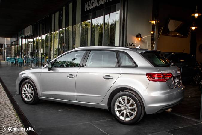 Audi A3 Sportback 1.6 TDI Advance Ultra - 3