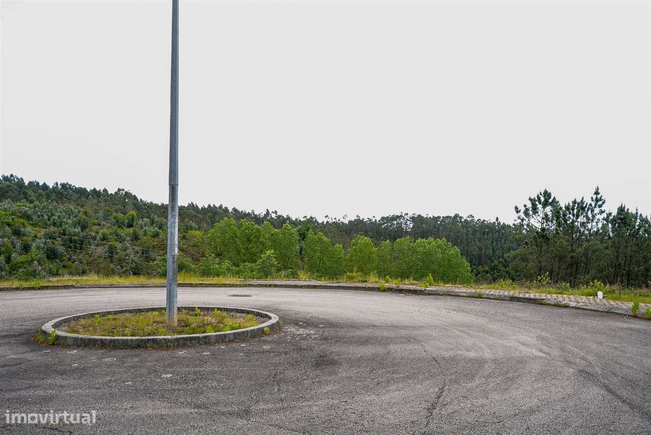 Terreno Urbano  Venda em Nogueira do Cravo e Pindelo,Oliveira de Azemé-5
