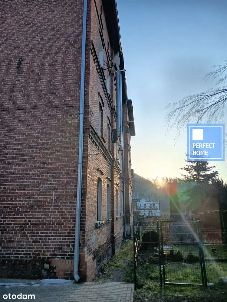 Dwupokojowe mieszkanie po kapitalnym remoncie-14