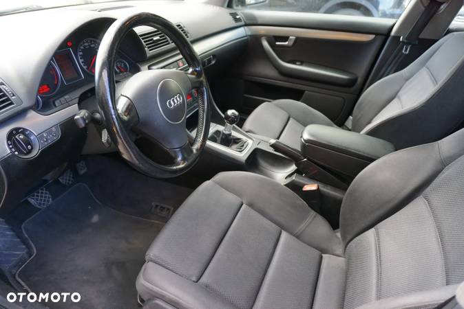Audi A4 Avant 1.8T - 8