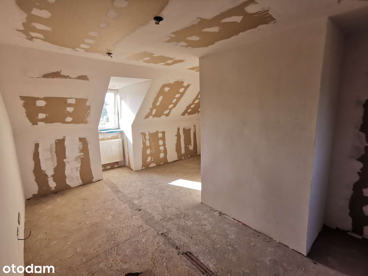 Mieszkanie- całe piętro, 63 m.kw., nowe CO! 0%-6