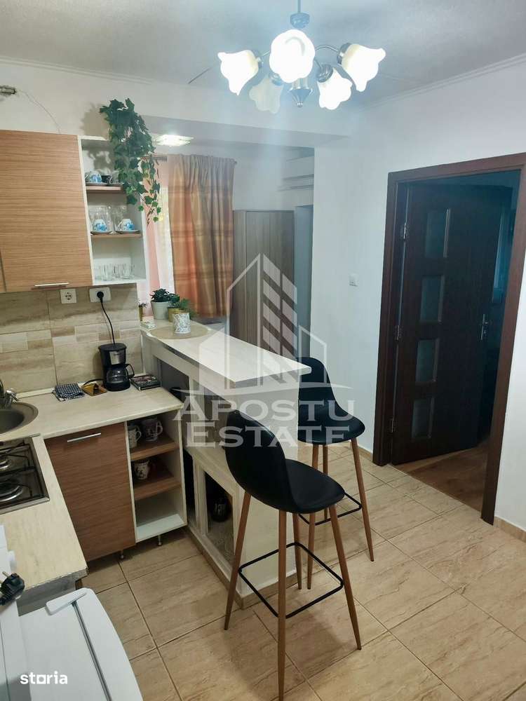 Apartament la curte, 1 camera, centrala proprie, zona Fratelia - Imagine principală: 3/8