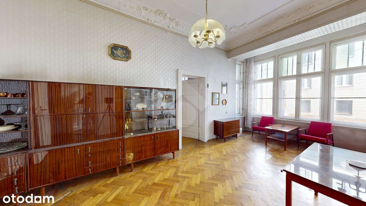 Pałacowe mieszkanie w pięknej kamienicy-2
