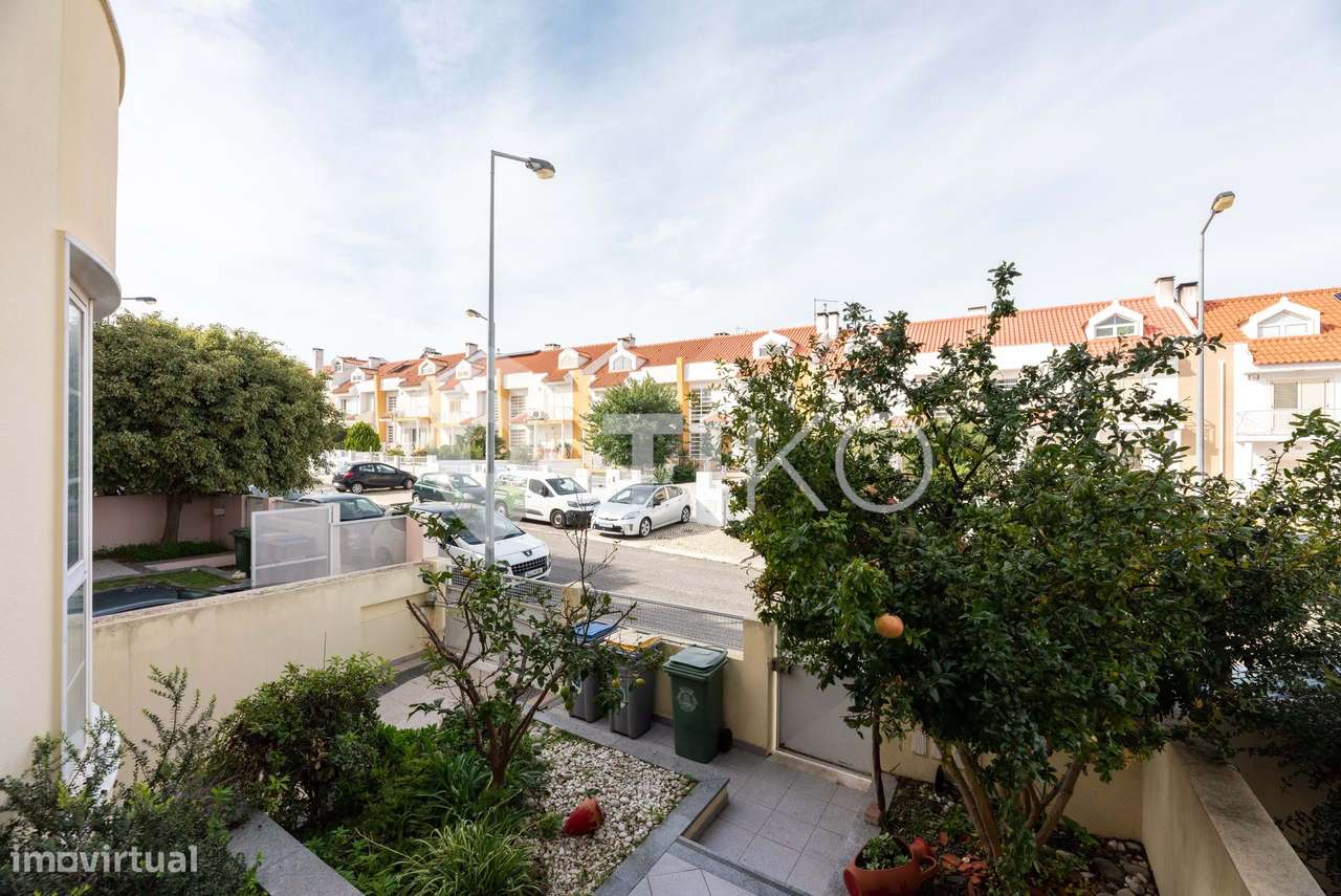 Moradia, 342 m², Charneca de Caparica e Sobreda-55