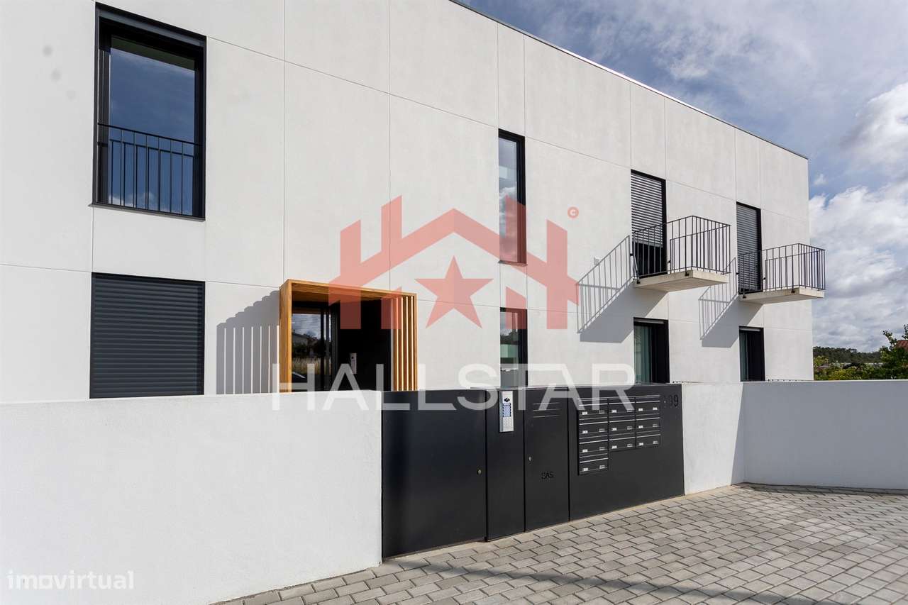 Apartamento T1 / Cozinha Equipada / Barosa-24