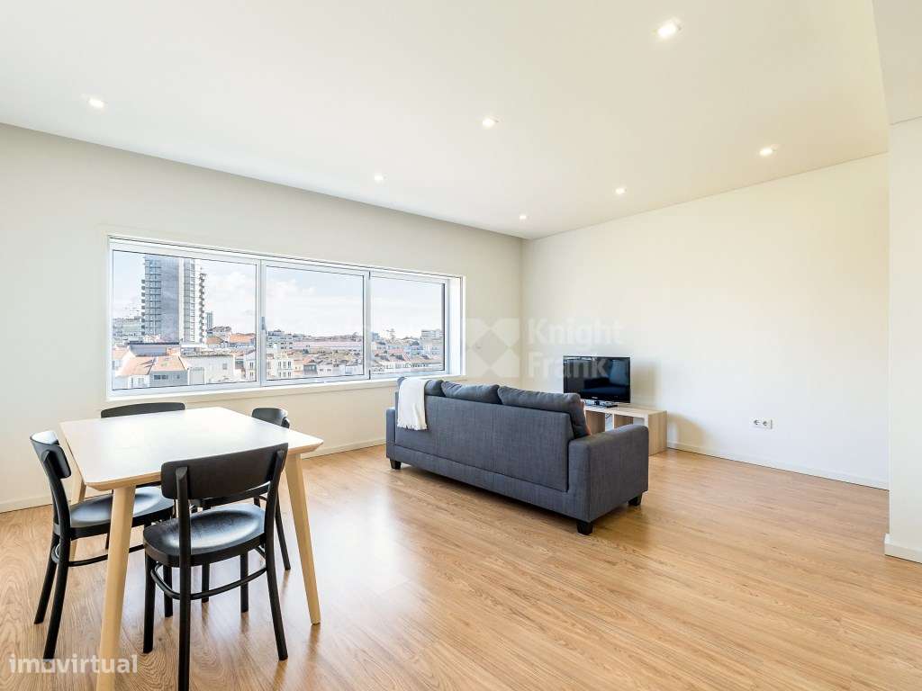 Apartamento T1 para arrendamento, mobilado, no Porto - Grande imagem: 4/26