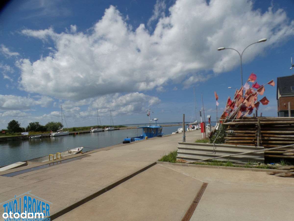 Dom mieszkalno- usługowy nad Zalewem Wiślanym-11