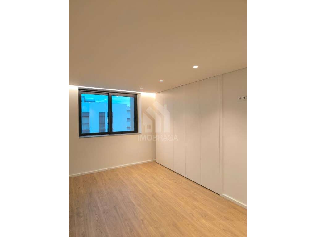 Venda Apartamento T3 Novo, em Ferreiros - Pronto a Habitar-12