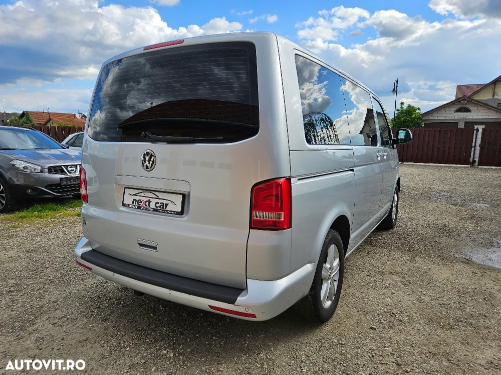 Volkswagen Multivan - 10