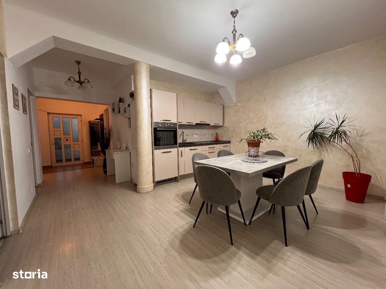 Apartament la casa (4 apartamente) Oncea zona rezidențială liniștită