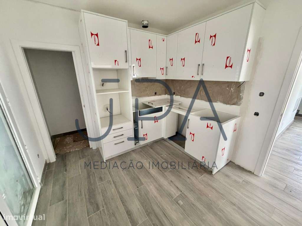 Altura - Em construção - moradia T4 com garagem e piscina-4