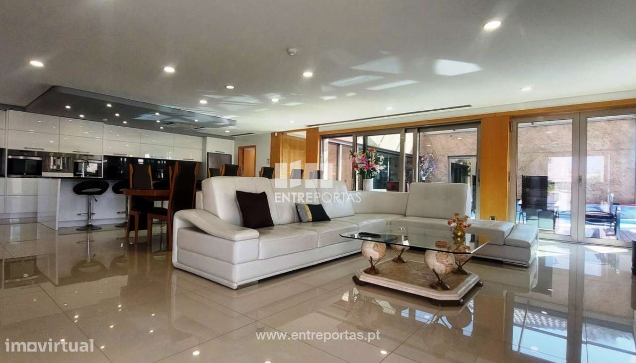 Venda de fabulosa moradia V3 c/ piscina coberta, Chafé, Viana do Cast - Grande imagem: 4/28