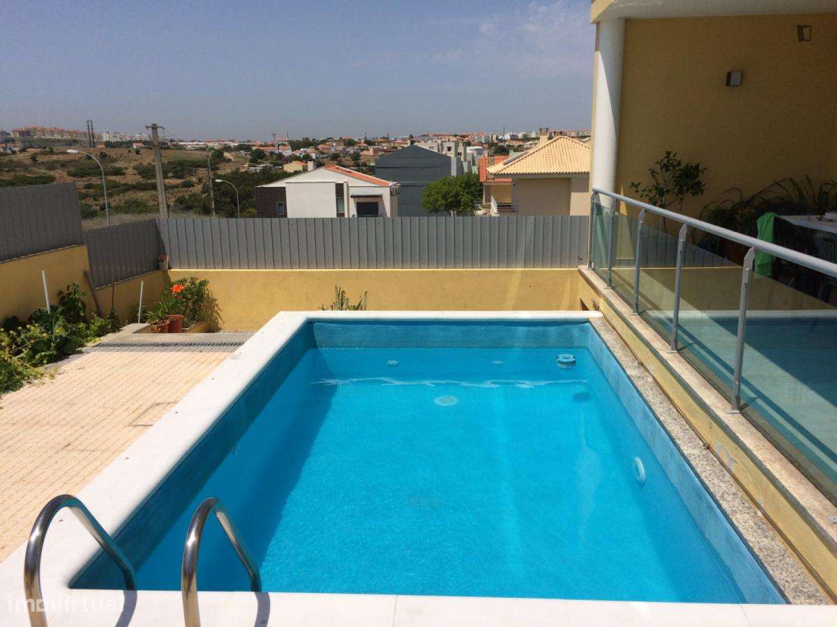 Apartamento com 1 quartos - localizado em Lisbon - Grande imagem: 2/7