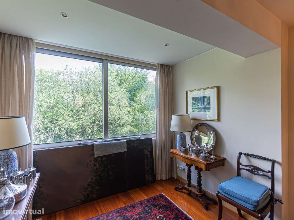 Magnífico T3+1 Duplex com Localização Privilegiada entre a Universi... - Grande imagem: 4/23