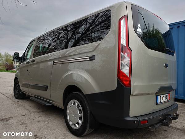 Ford Tourneo Custom 300 L2H1 VA Titanium - 21