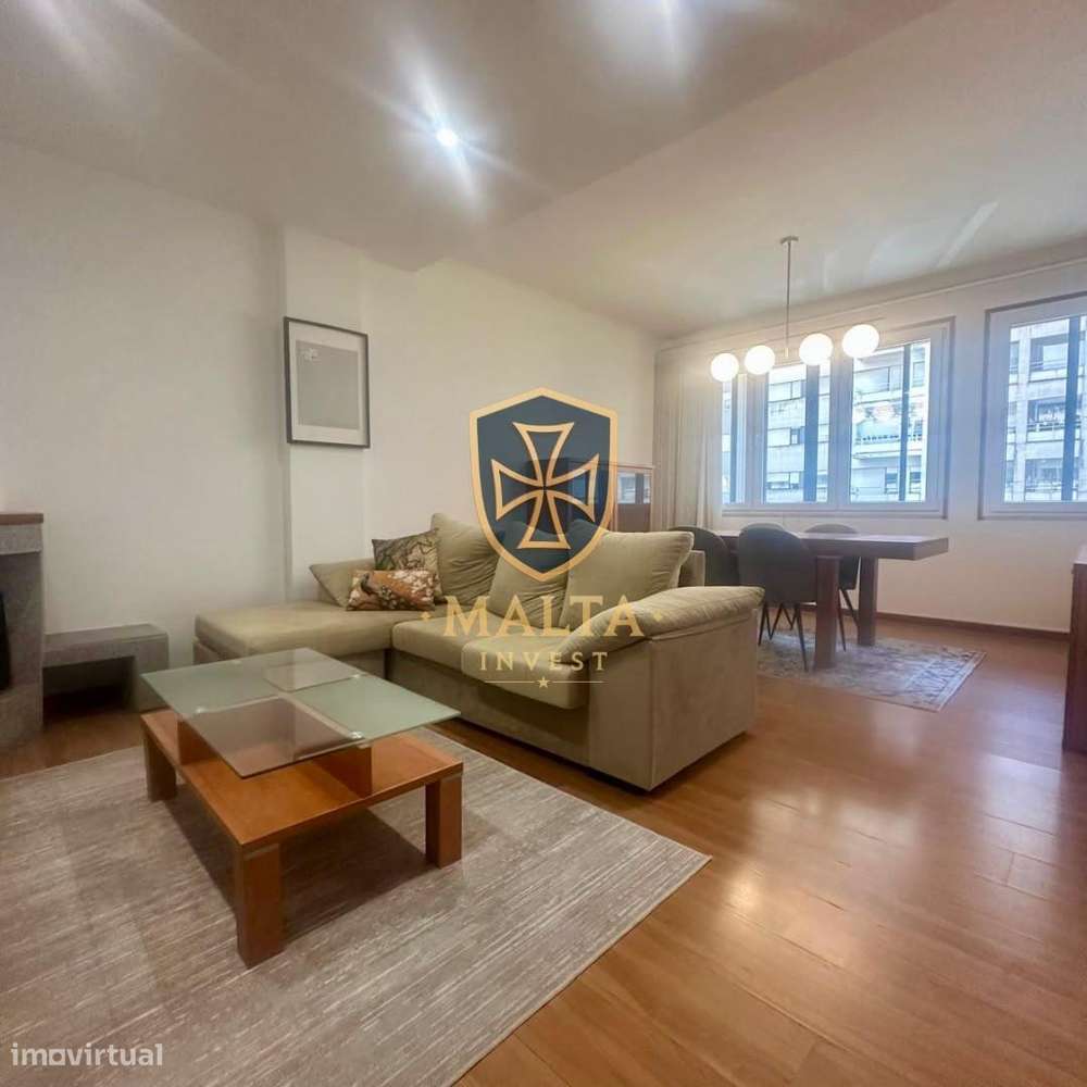 Apartamento T3 Renovado na Rua do Caires em Braga-12
