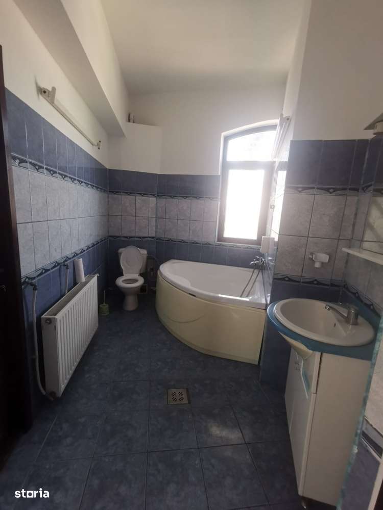 Cladire D+P+E zona Piata Mare - Imagine principală: 5/9