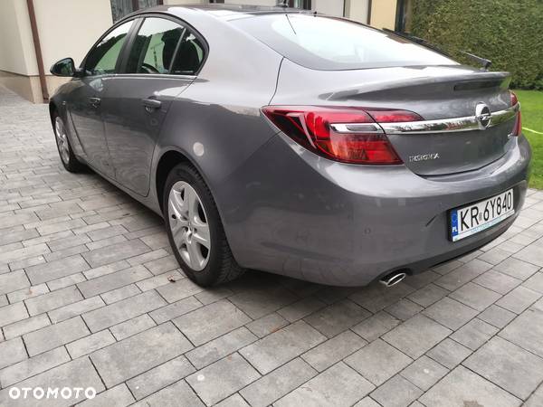 Opel Insignia 2.0 CDTI S&S - 8