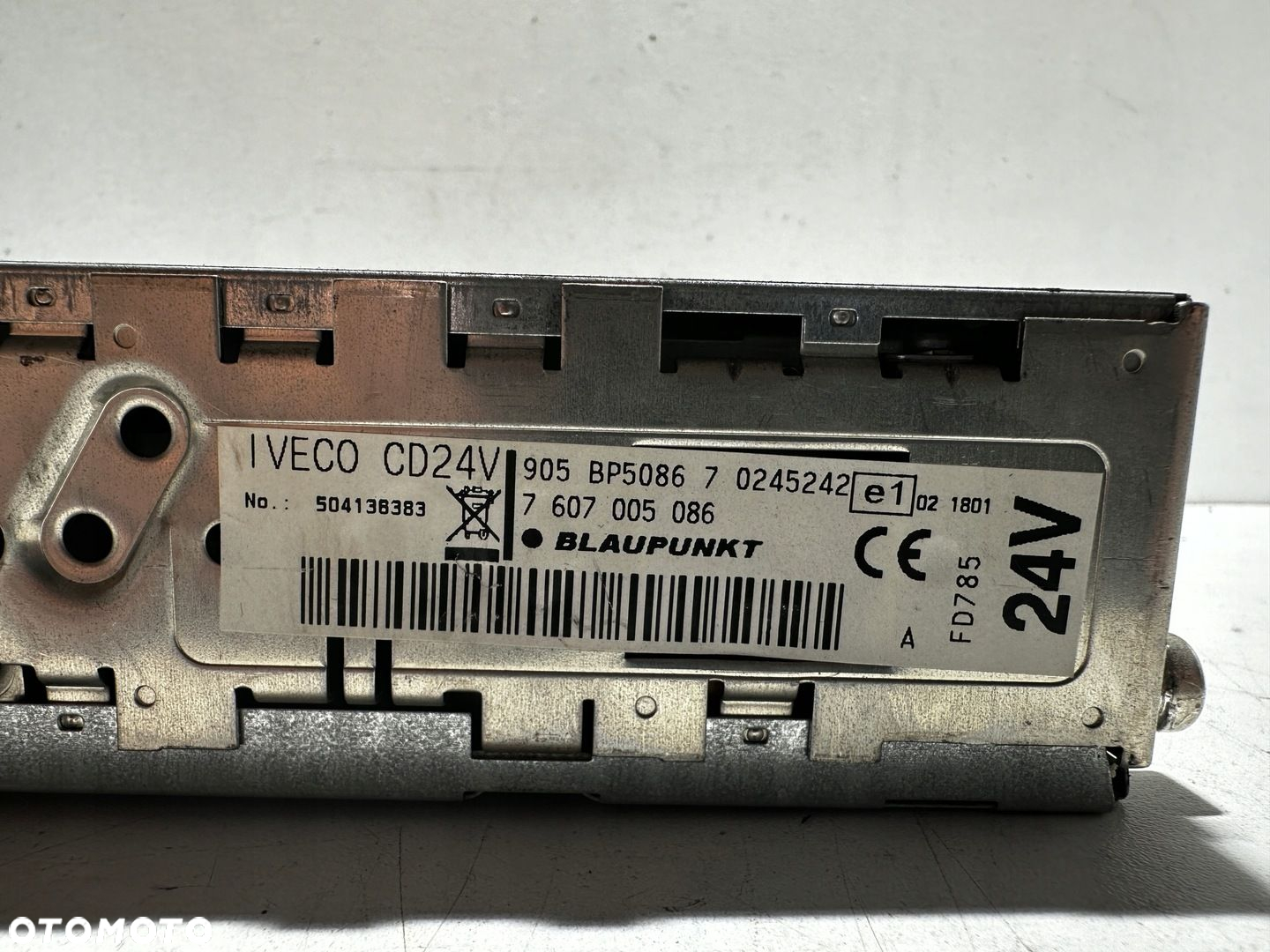 Radio 24V Blaupunkt Iveco Stralis 504138383 - 4