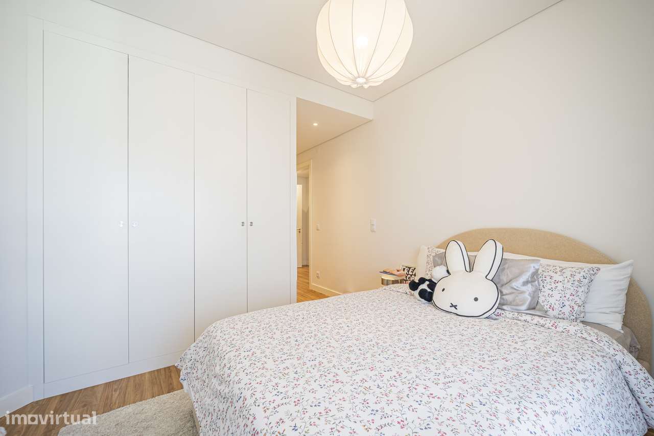 T4 | 183 m² | Miraflores | Vistas Monsanto + Rio-23