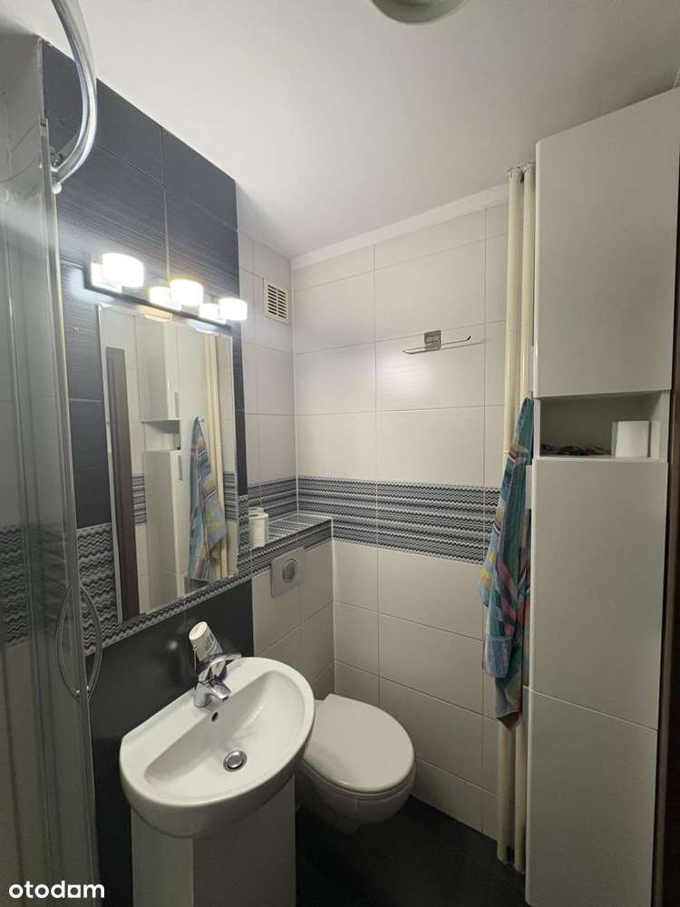 Kawalerka blisko metra. Idealna pod wynajem-11