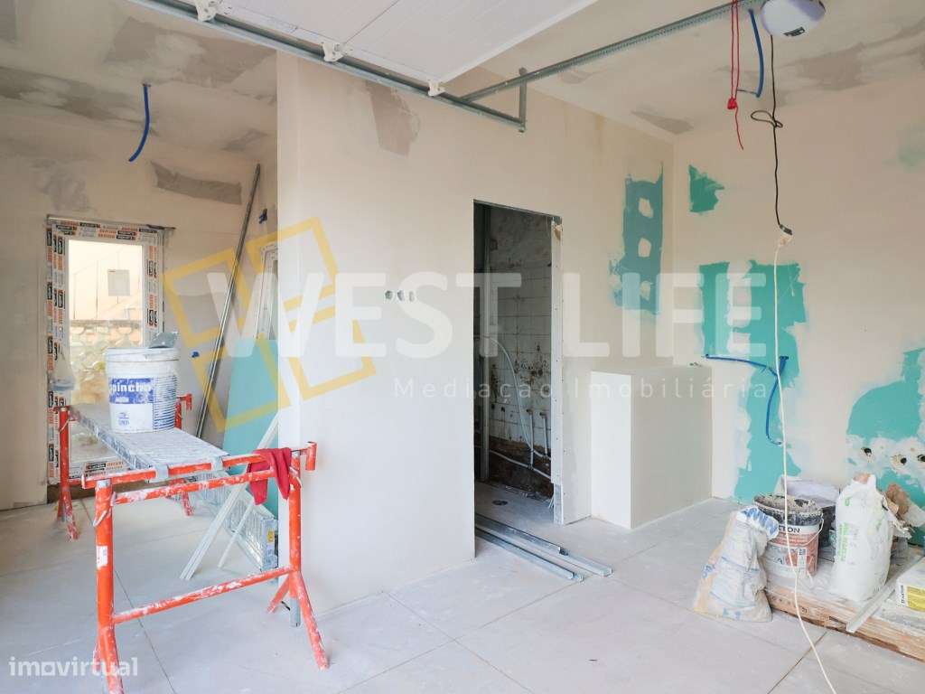 Moradia Independente T4 TOTALMENTE RENOVADA - Terraço e Logradouro ...-21