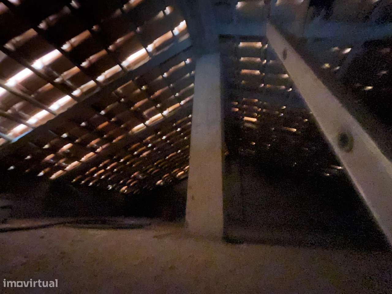 Moradia Geminada de Excelência em Vale Flores – Feijó, Almada-11