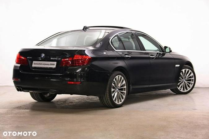 BMW Seria 5 525d xDrive Luxury Line - 20