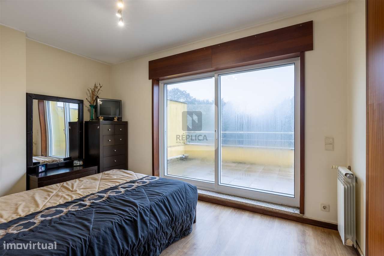 Moradia T5 com jardim e garagem | Senhora da Hora, Matosinhos-34