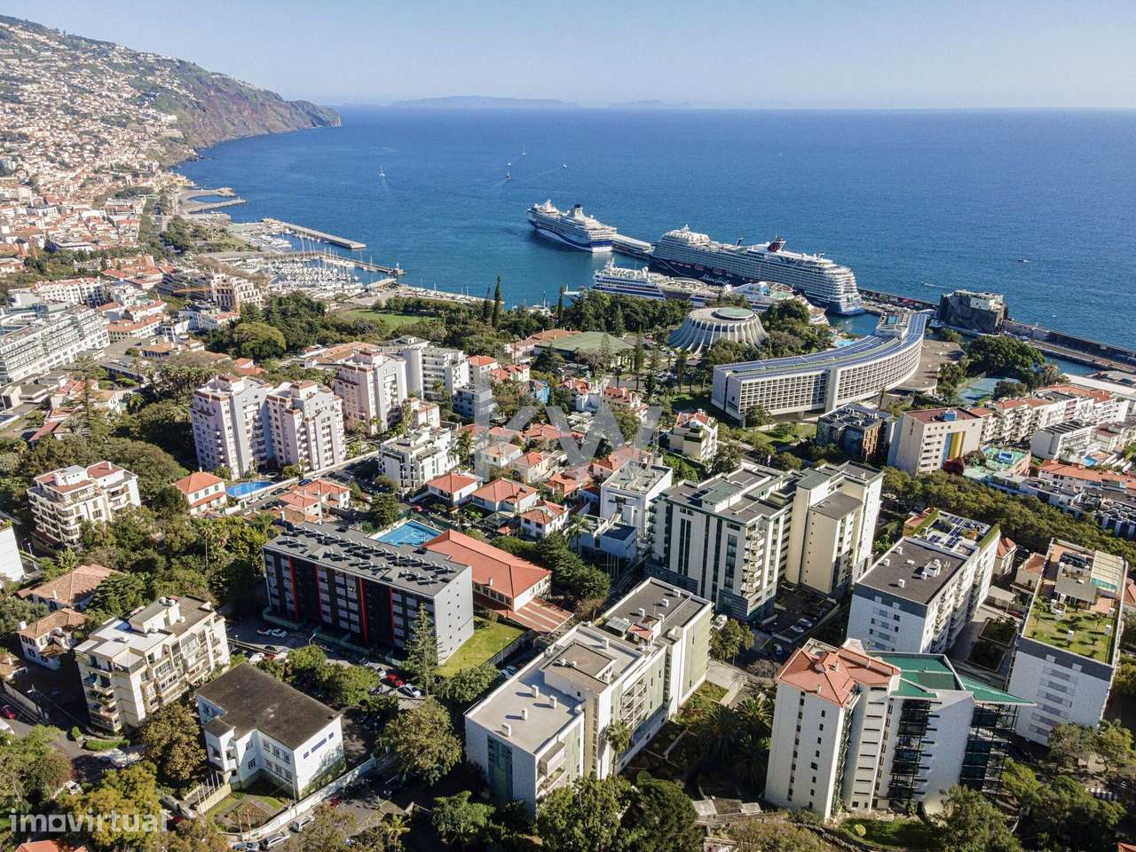 ESPAÇO COMERCIAL DE ALTA VISIBILIDADE NUMA ZONA RESIDENCIAL PRIVILEGIA - Grande imagem: 2/23