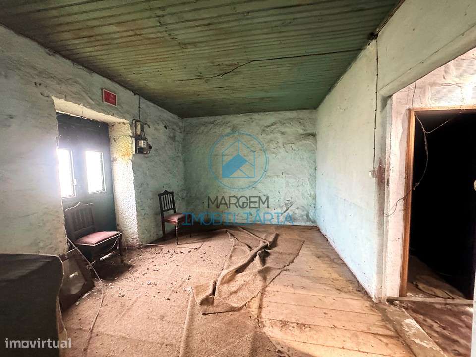 Moradia térrea em Pedra p/Restauro – V.N.Famalicão-3