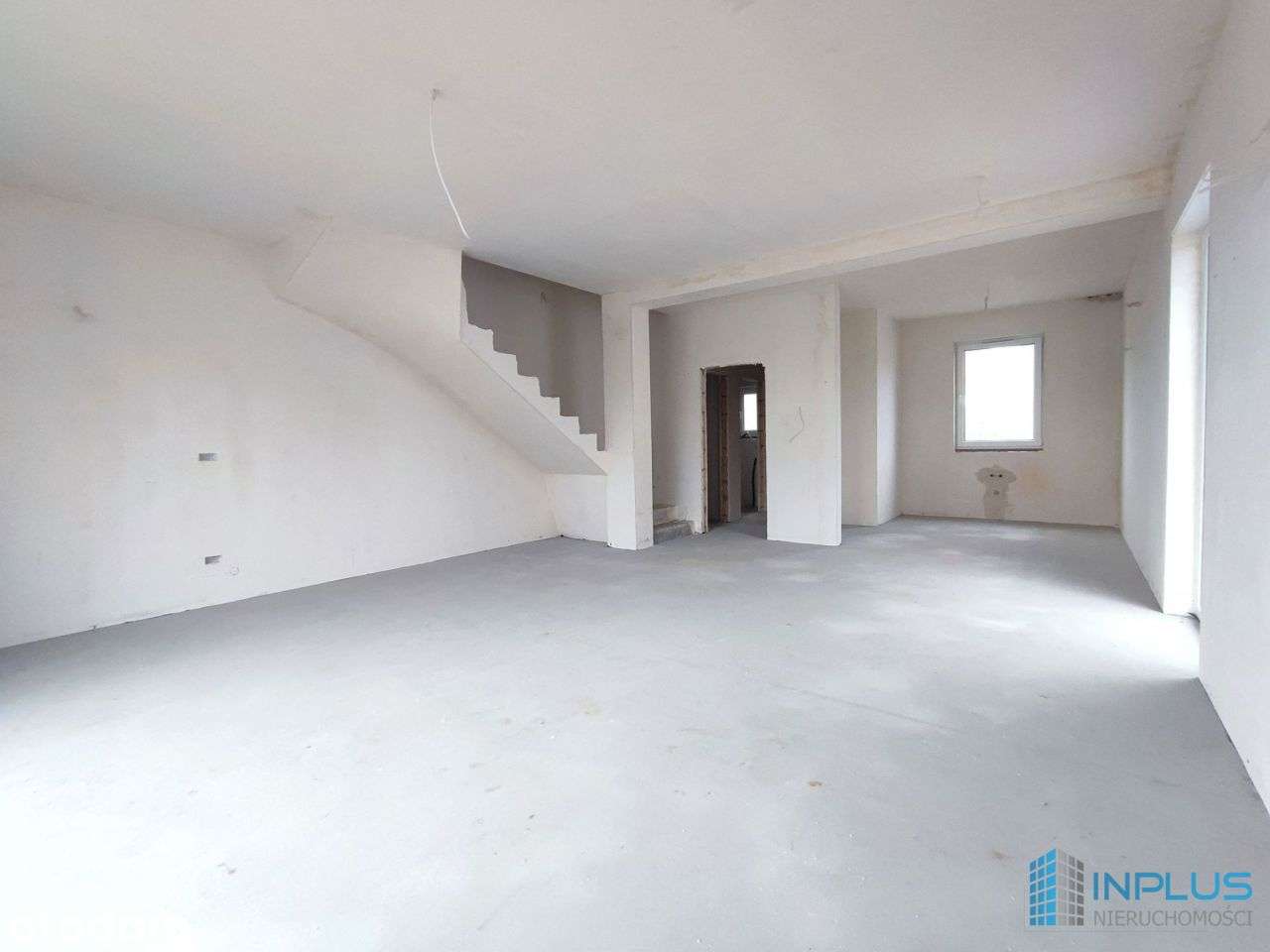 4 pokoje, taras, ogródek, działka 300 m2. - Pobied-8