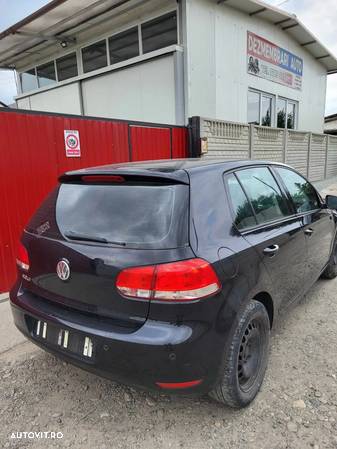 Dezmembram/Piese Golf 6 Hatchback 1.4 b - 2