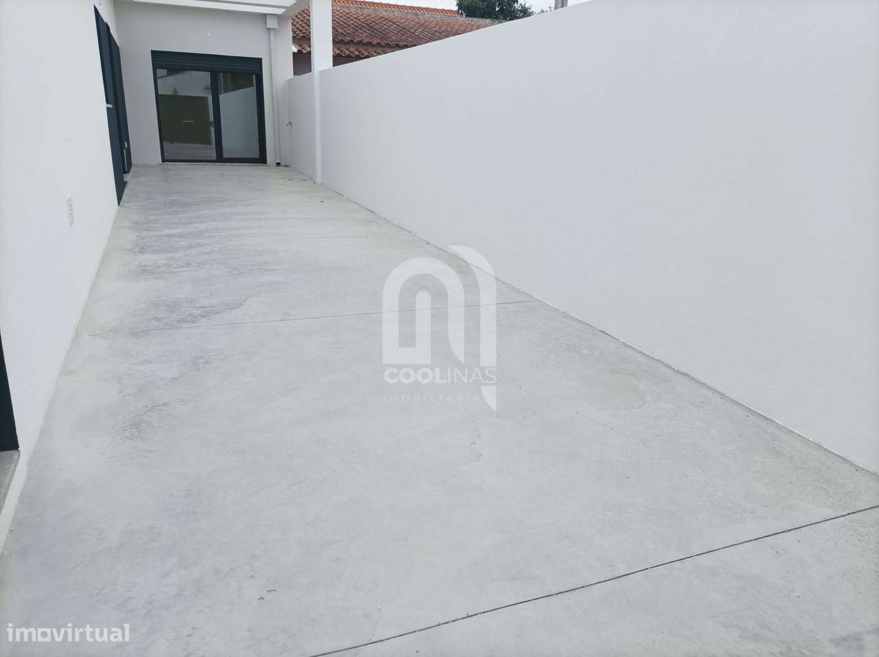 Moradia isolada de gaveto - Grande imagem: 2/33