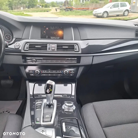 BMW Seria 5 518d - 9