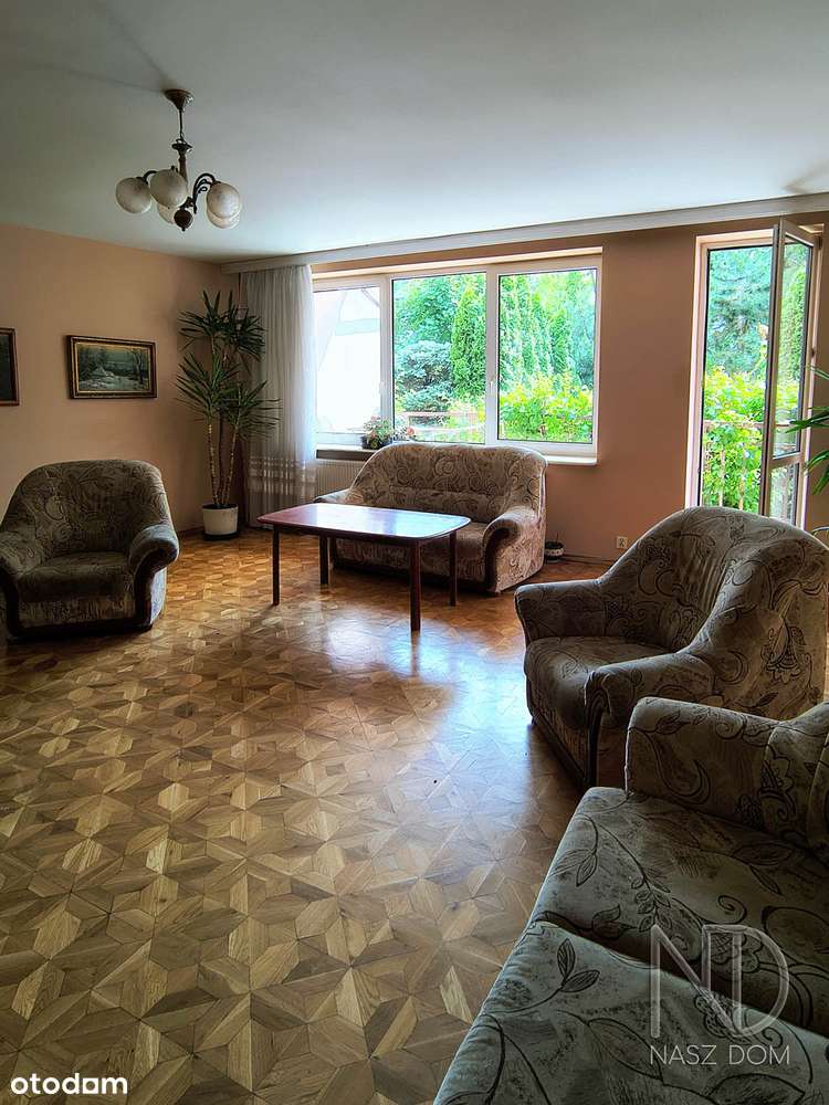 Dom na Dębowej - przestronny i wygodny w spokojnej okolicy-3