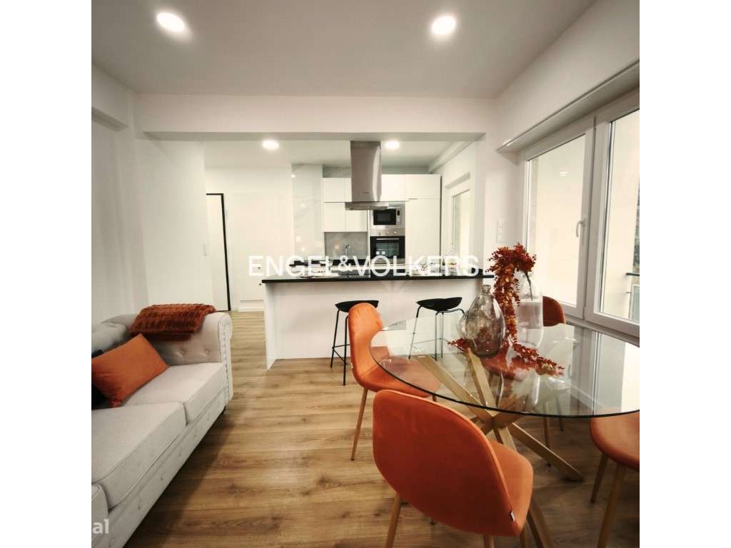 T3 com varanda em Benfica - Grande imagem: 2/20