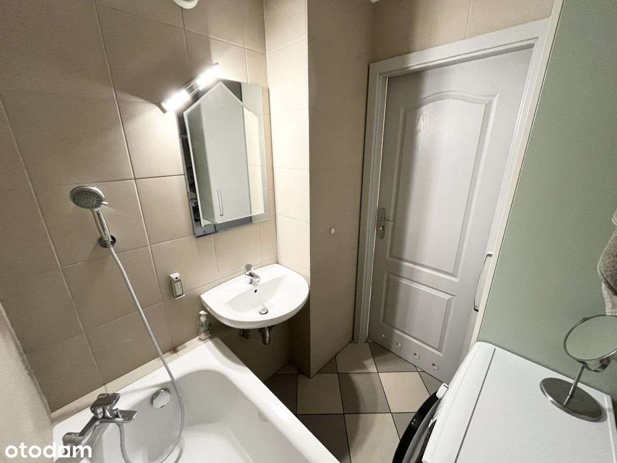 Chojny, dwa pokoje do zamieszkania z loggią-5