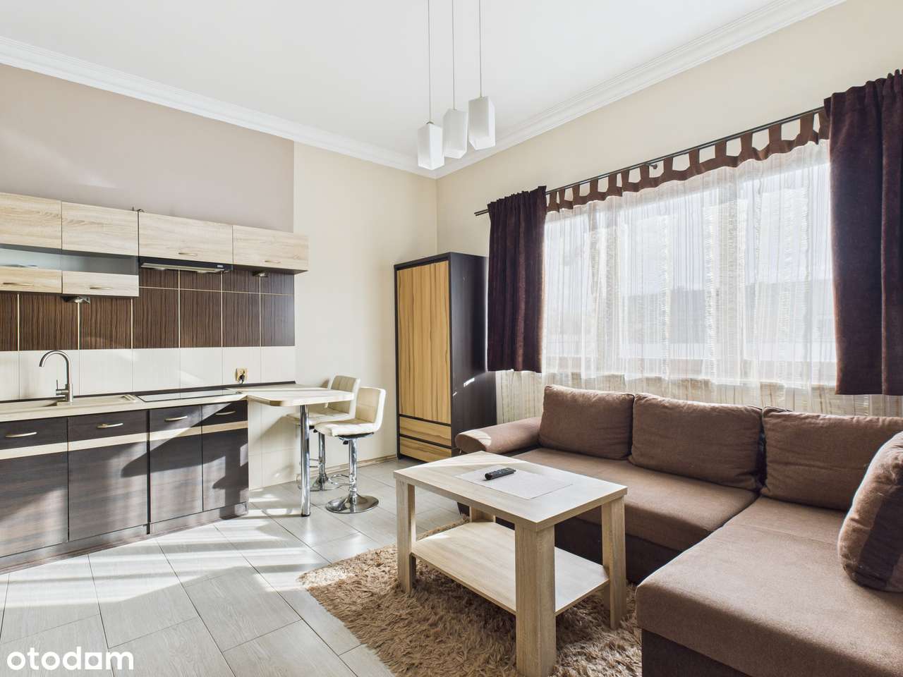 Os. Platan,  2 pokoje, winda, 15 min  do plaży.-3