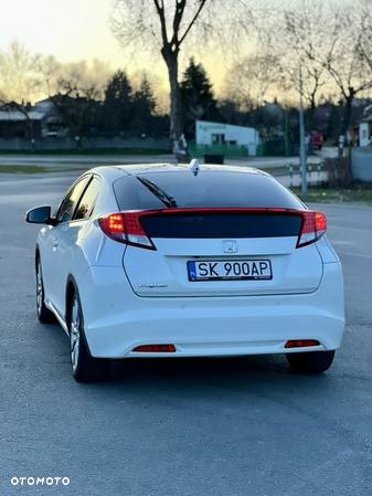 Honda Civic 1.8 Executive - 6