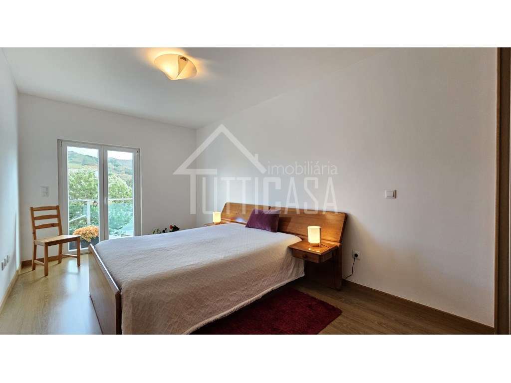 Apartamento estilo duplex T2+1 na Malveira-31
