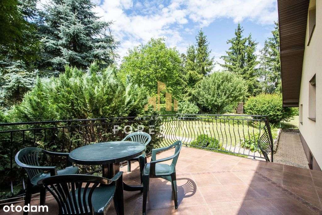 Klasyczny dom z klimatem i ogrodem tuż przy lesie - Pełny obrazek: 5/20