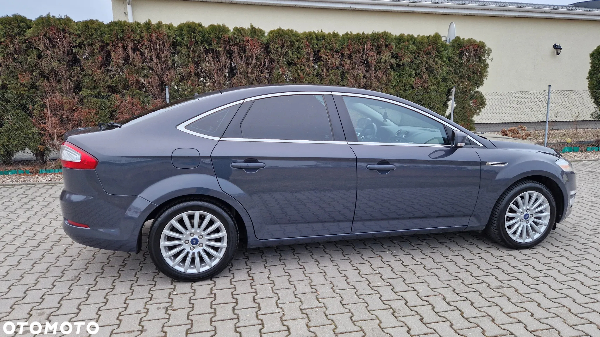 Ford Mondeo 2.0 TDCi Titanium - 10