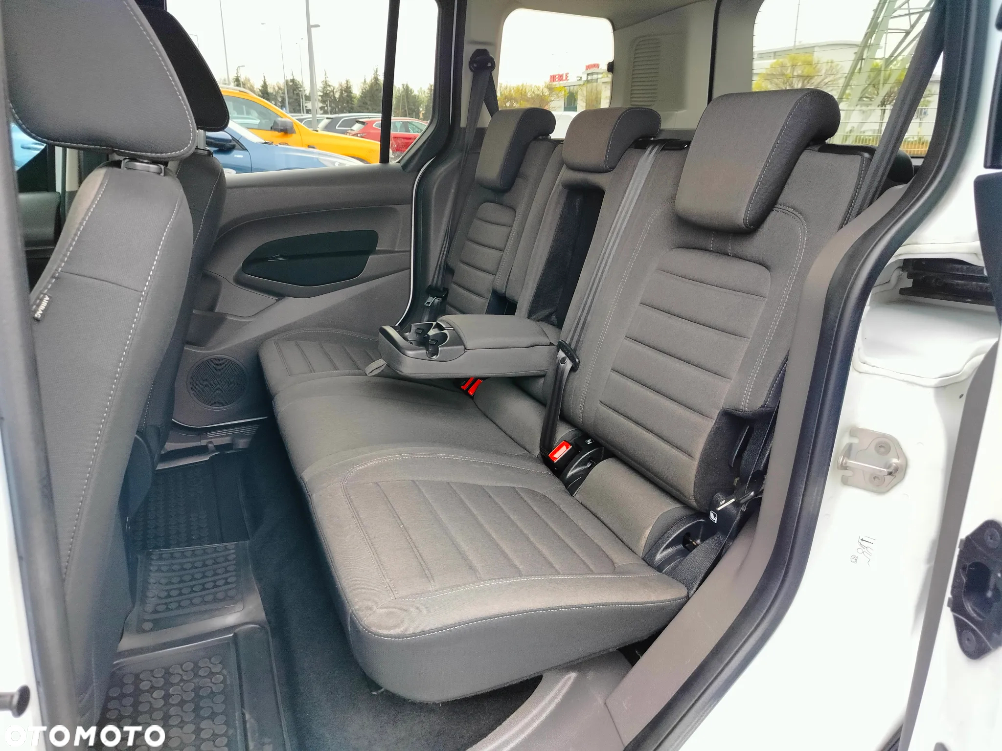 Ford Tourneo Connect 1.5 TDCi Titanium - 12